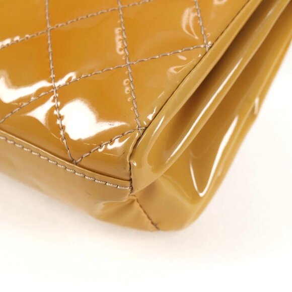 CHANEL Matelasse Chain Shoulder Bag - Picture 11 of 16